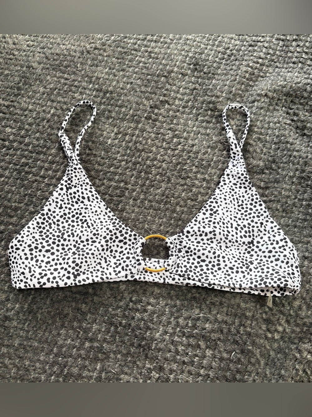SHEIN White and Black Spot Print Bikini Top with Gold Ring